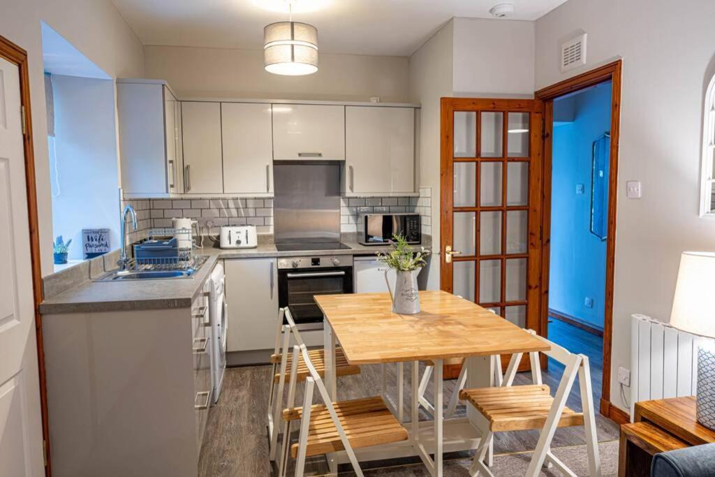 Cozy Newly Renovated Town Centre Apartment Aberfeldy Εξωτερικό φωτογραφία
